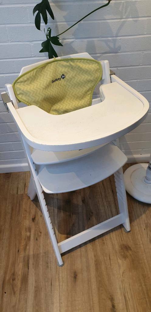 safety first wooden high chair